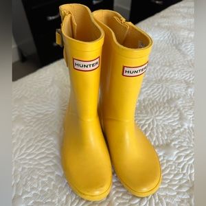 Yellow Hunter rain boots. Kids Size 12.